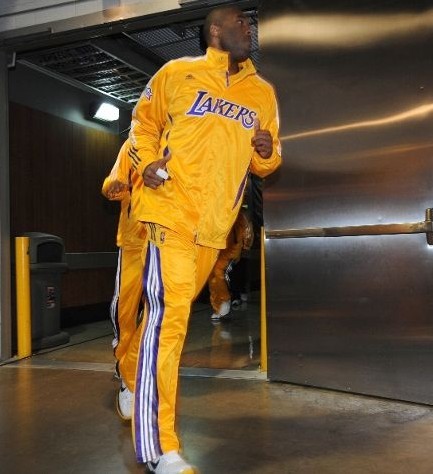 更是战术多 更是战术多